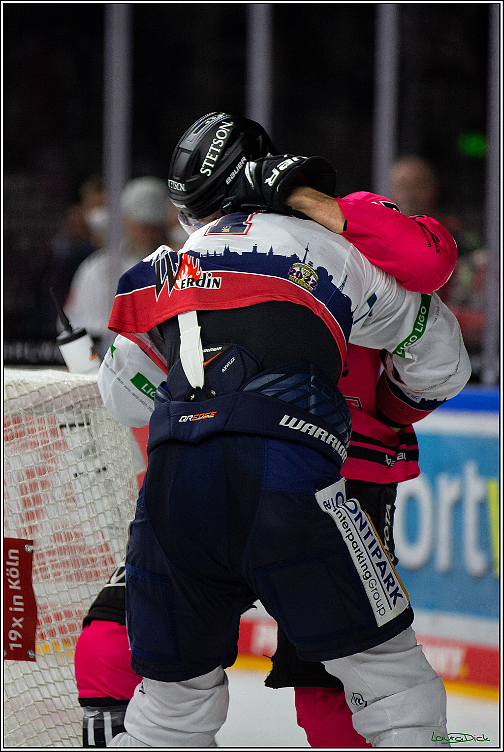 PENNY DEL; Koelner Haie- Eisbaeren Berlin; Koeln, 16.10.2022